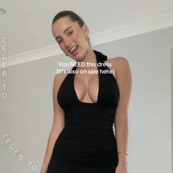 Lauramjj_
