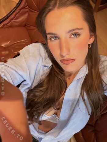 Lauramjj_