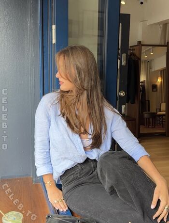 Leaked Lauramjj page private photo viral onlyfans