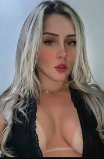 Leaked Lauratavora private photo viral onlyfans