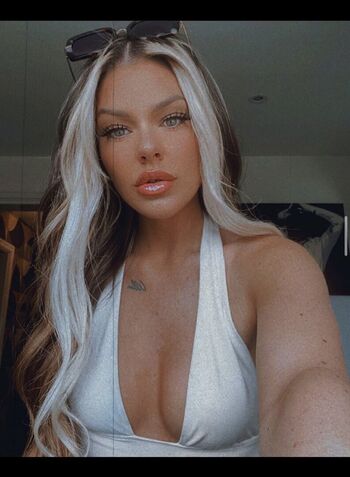 Lauren Harris