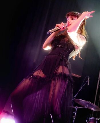 Leaked Lauren mayberry page private photo viral onlyfans