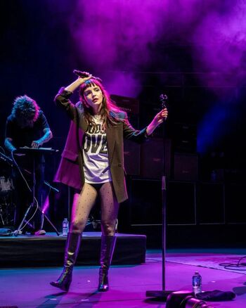 Leaked Lauren mayberry page private photo viral onlyfans
