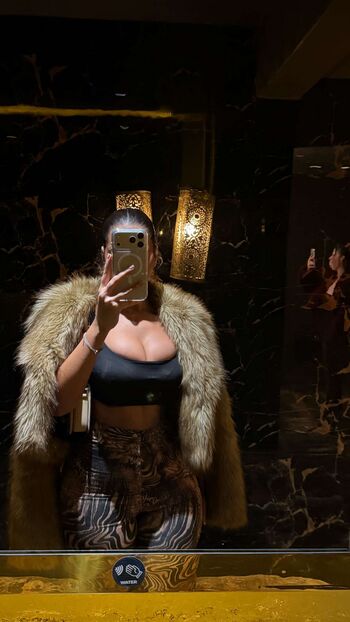 Leaked Laurgmzz private photo viral onlyfans