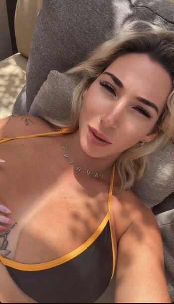 Laurine_09