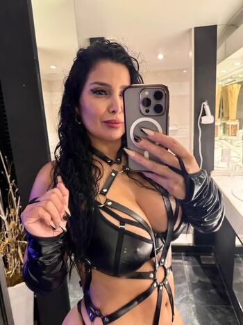 Leaked Laurisweet private photo viral onlyfans