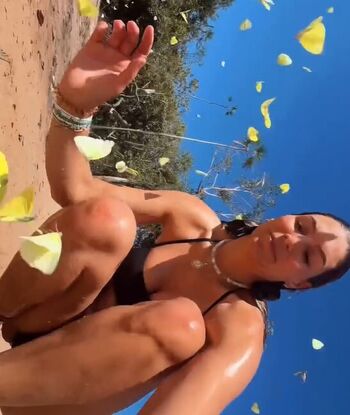 Laury Thilleman