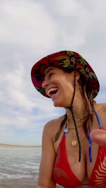 Leaked Laury thilleman private photo viral onlyfans