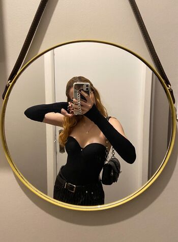Leaked Lavifiorio private photo viral onlyfans