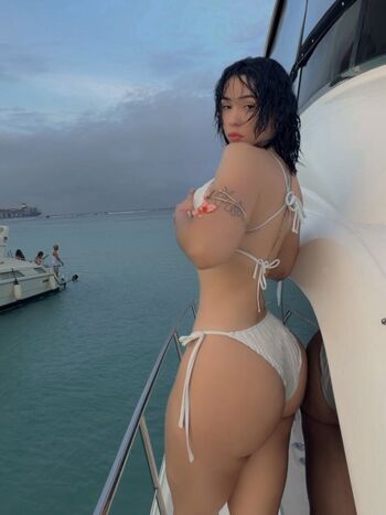 Leaked Laynis almonte page private photo viral onlyfans