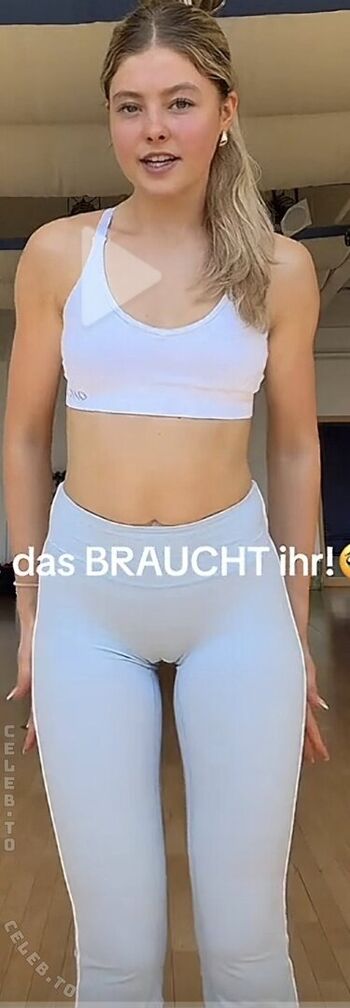 Leaked Lea alena private photo viral onlyfans