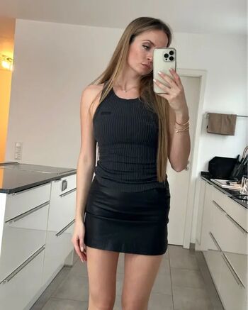 Leaked Lea katharina private photo viral onlyfans