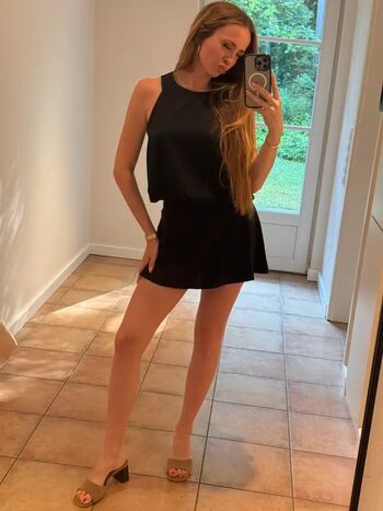 Leaked Lea katharina private photo viral onlyfans