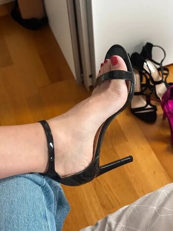 Leaked Lea katharina private photo viral onlyfans