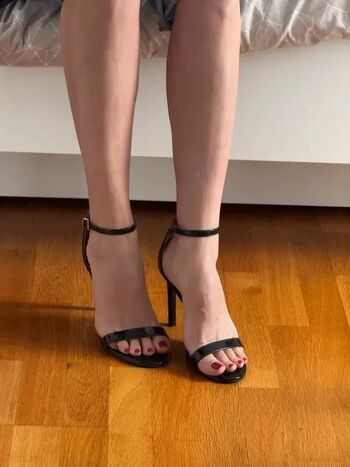 Leaked Lea katharina private photo viral onlyfans