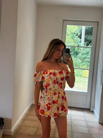 Leaked Lea katharina private photo viral onlyfans