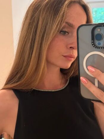 Leaked Lea katharina private photo viral onlyfans