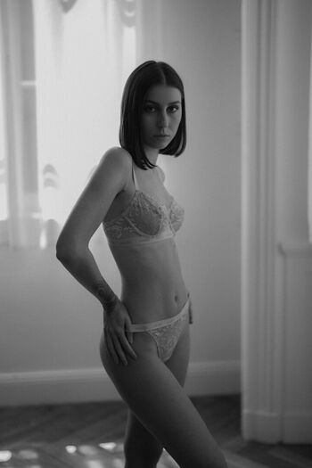 Leaked Lea kratter private photo viral onlyfans