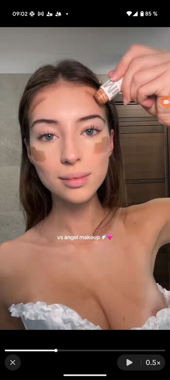 Leaked Lea meniel private photo viral onlyfans