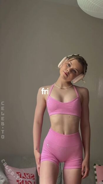 Leaked Lea peach  page private photo viral onlyfans