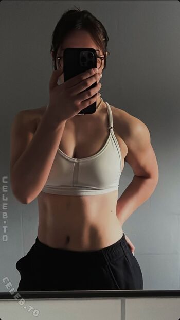 Leaked Lea viktoria private photo viral onlyfans