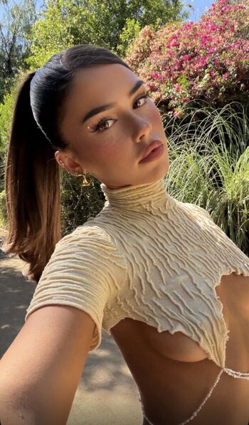 Leaked Leah halton page private photo viral onlyfans
