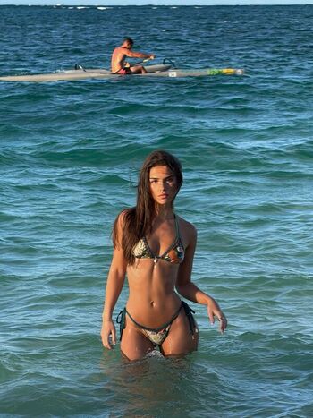 Leaked Leah halton page private photo viral onlyfans