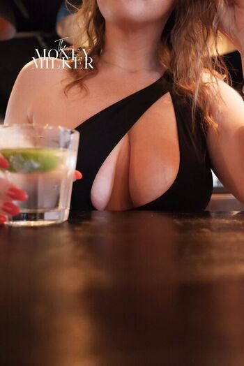 Leah Themoneymilker