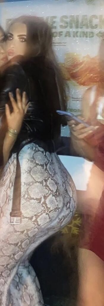 Leaked Leah treanor page private photo viral onlyfans