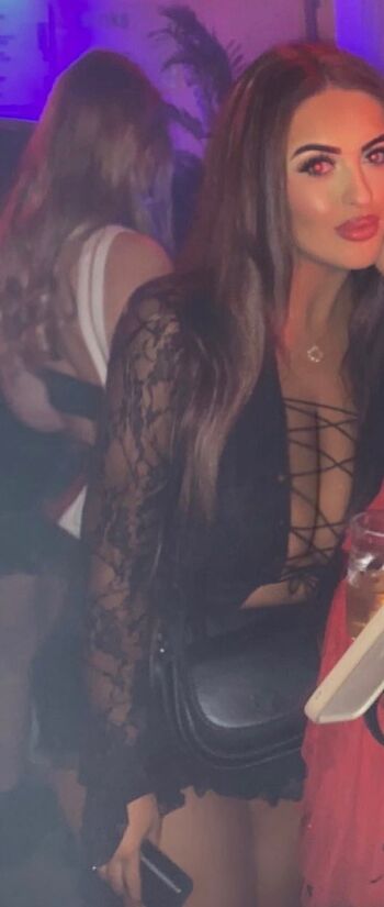 Leaked Leah treanor private photo viral onlyfans