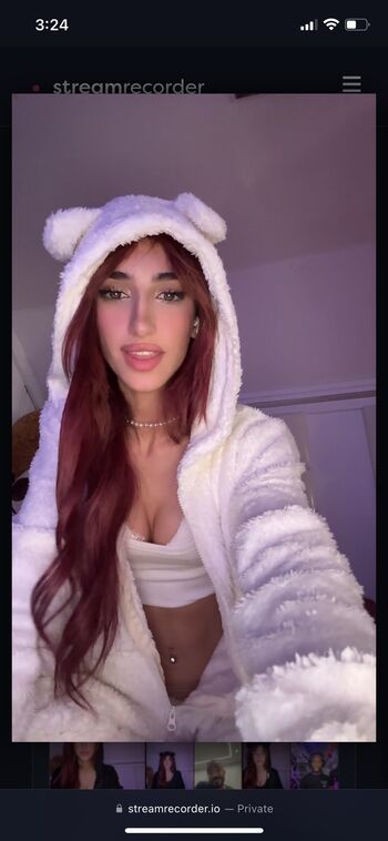 Leaked Lealdeen private photo viral onlyfans
