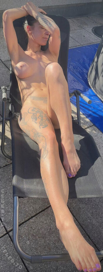 Leaked Leandrafoxx private photo viral onlyfans