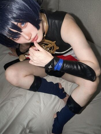 leda_ll003