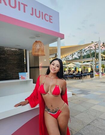 Lee So Young이소영