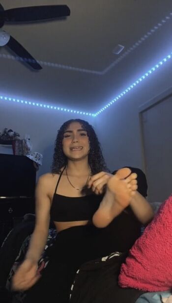 Leaked Leedeliks private photo viral onlyfans