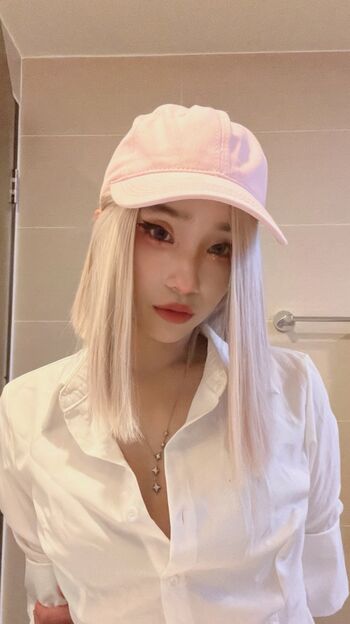 Leaked Leezipotato private photo viral onlyfans