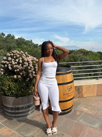 Leigh Mag