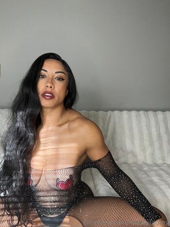 Leila Grey