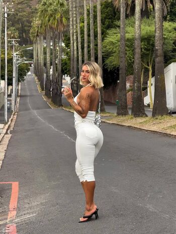 Lena Ajoy