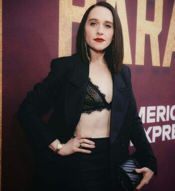 Lena Hall
