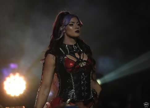 Leaked Lena kross page private photo viral onlyfans