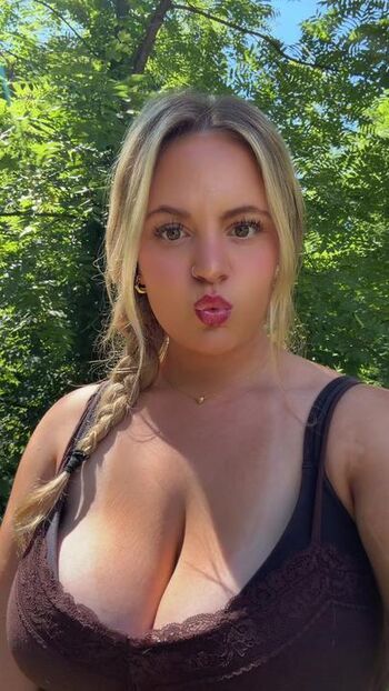 Leaked Lena lovesyou page private photo viral onlyfans