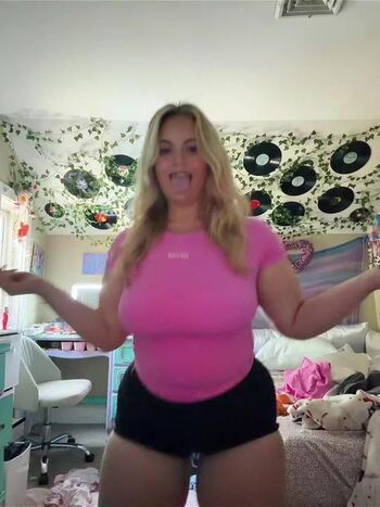 Leaked Lena lovesyou private photo viral onlyfans
