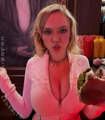 Leaked Leni bahr private photo viral onlyfans