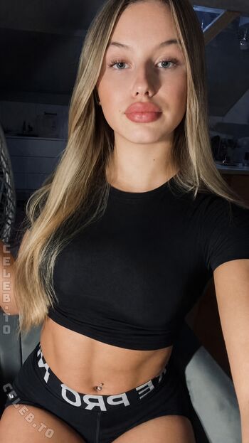 Leaked Leni sfh private photo viral onlyfans