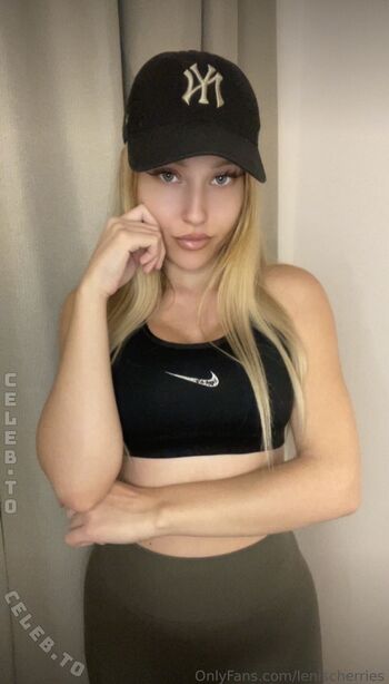 Leaked Lenischerries private photo viral onlyfans