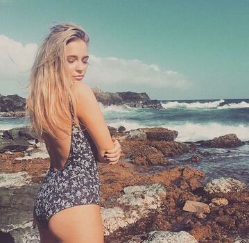 Leaked Lennon stella private photo viral onlyfans
