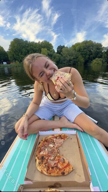 Leaked Leonyymartinek private photo viral onlyfans