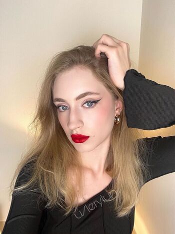 Leaked Lerylunn private photo viral onlyfans