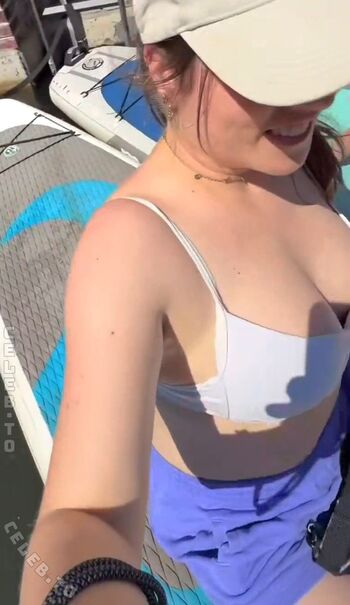 Leaked Leslie schraut private photo viral onlyfans